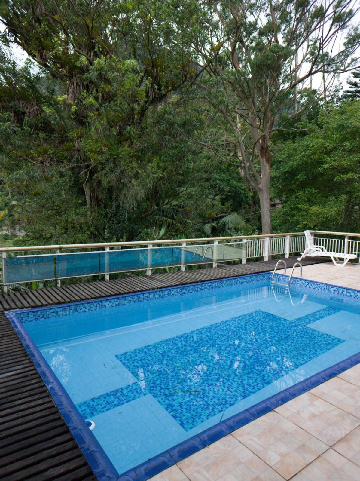 Linda Casa Na Granja Comary/Cbf Villa Teresopolis Luaran gambar